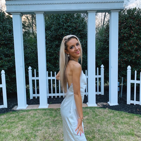 Meet your Posher, Kate - Picture 1 of 3